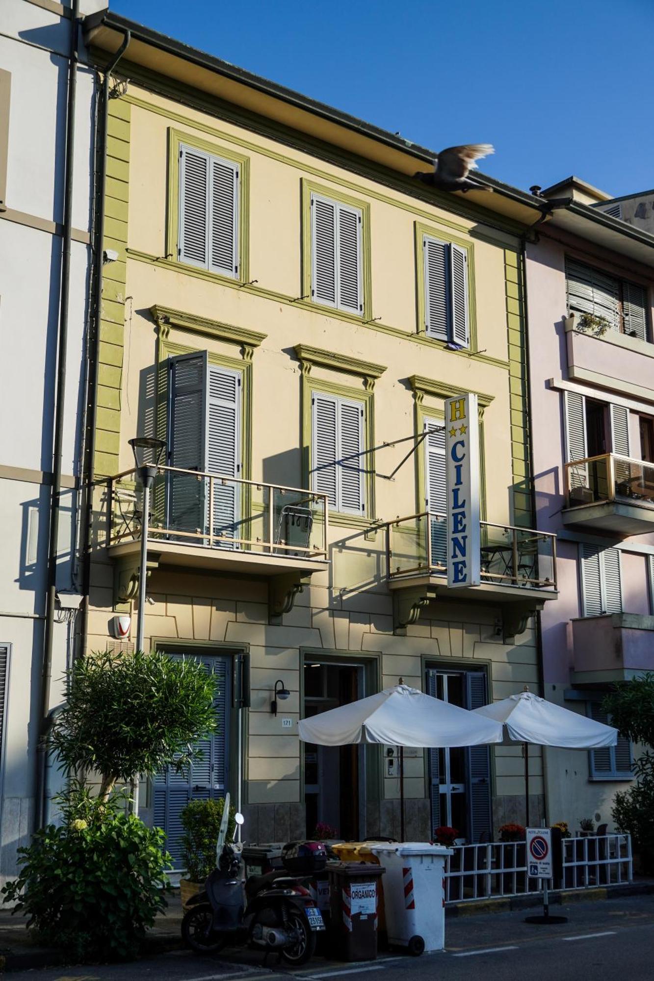 Hotel Cilene Виареджо Экстерьер фото