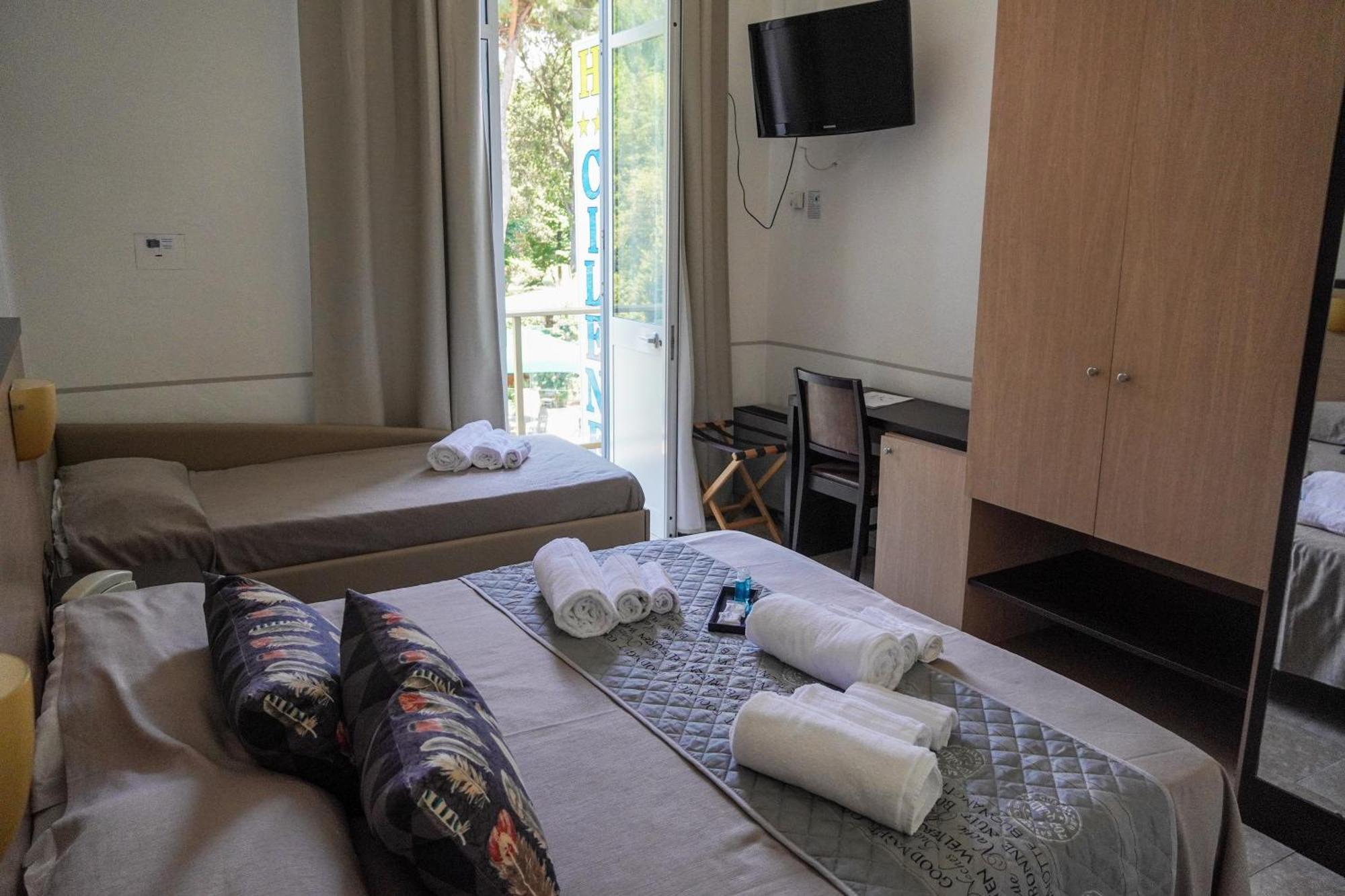 Hotel Cilene Виареджо Экстерьер фото