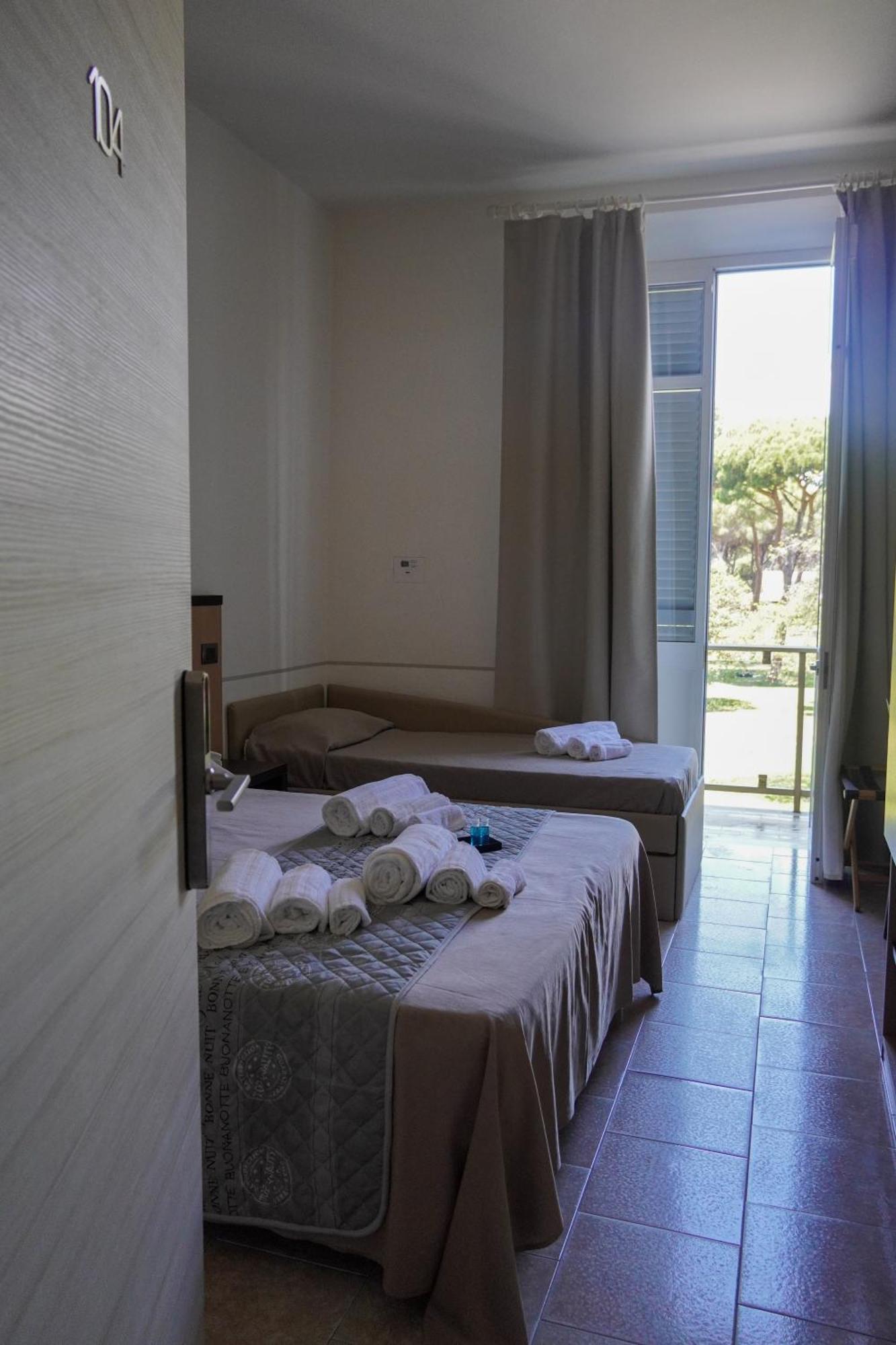Hotel Cilene Виареджо Экстерьер фото