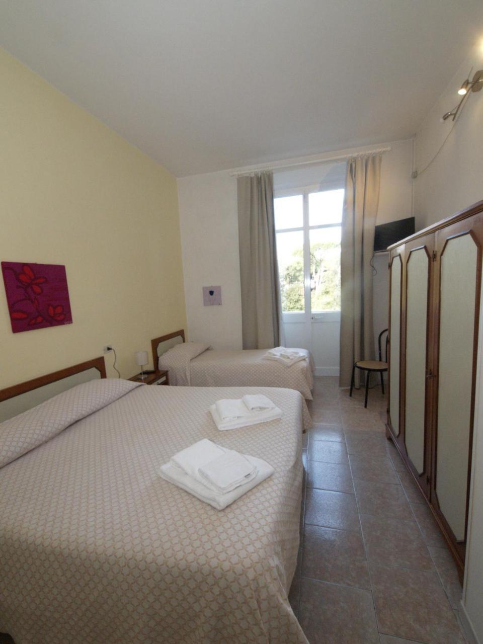 Hotel Cilene Виареджо Экстерьер фото